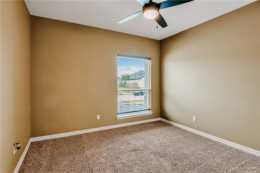 1409 Sansa St Property Photo 15