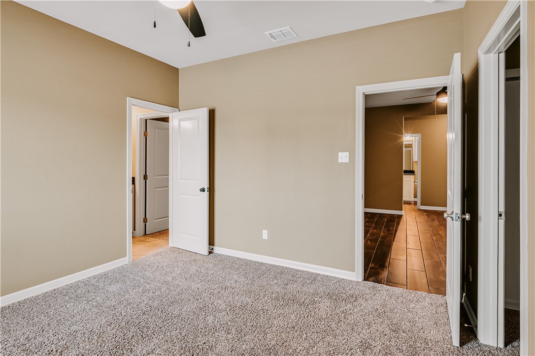 1409 Sansa St Property Photo 16