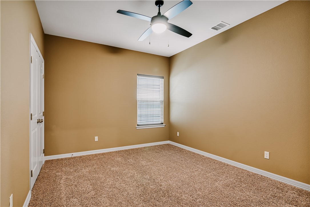 1409 Sansa St Property Photo 21