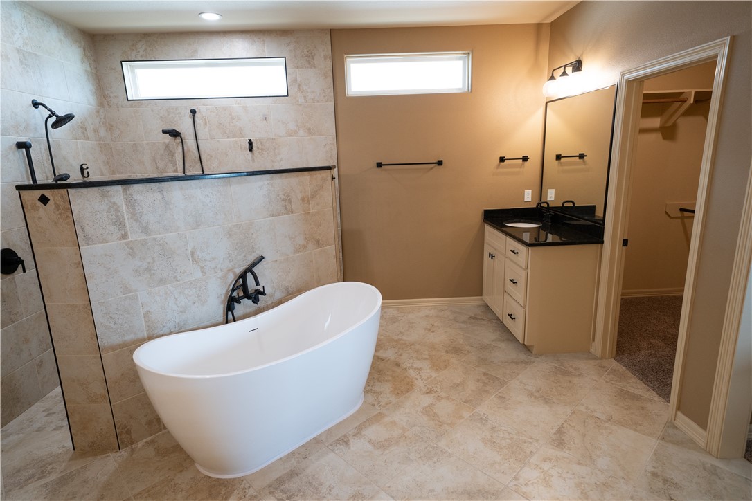 1409 Sansa St Property Photo 27