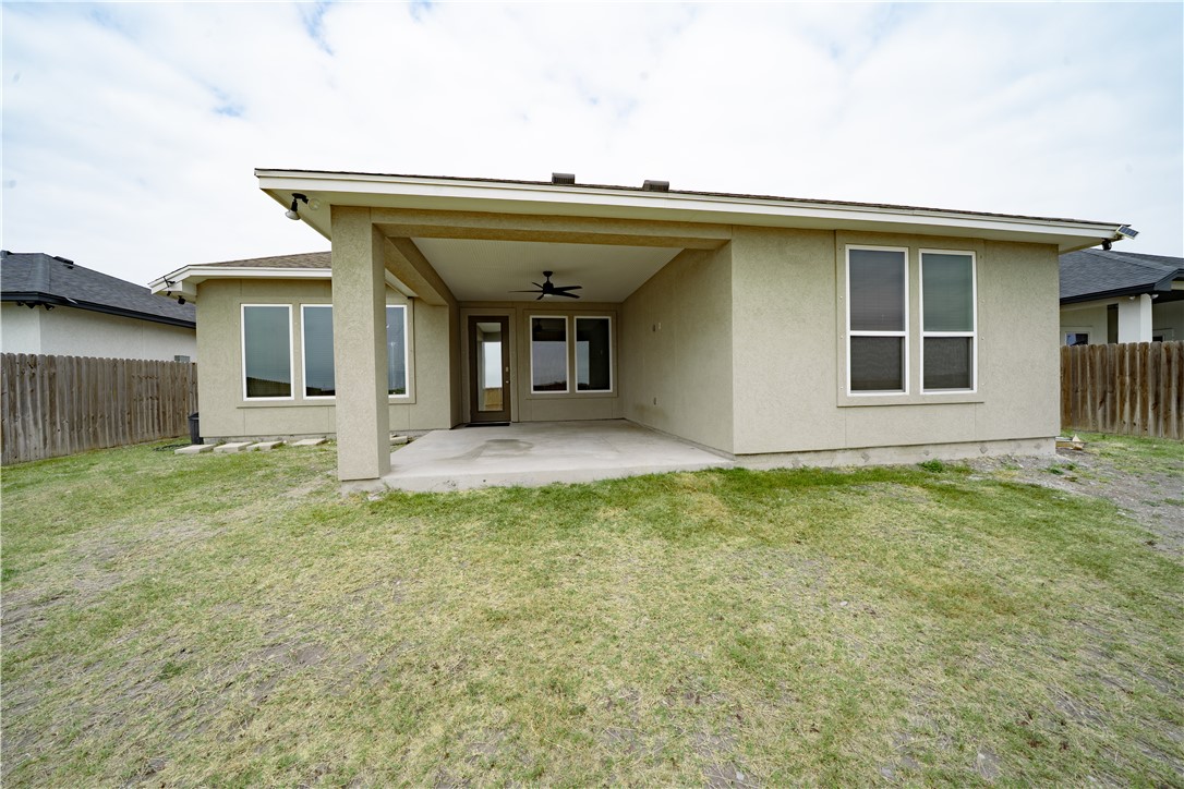 1409 Sansa St Property Photo 38