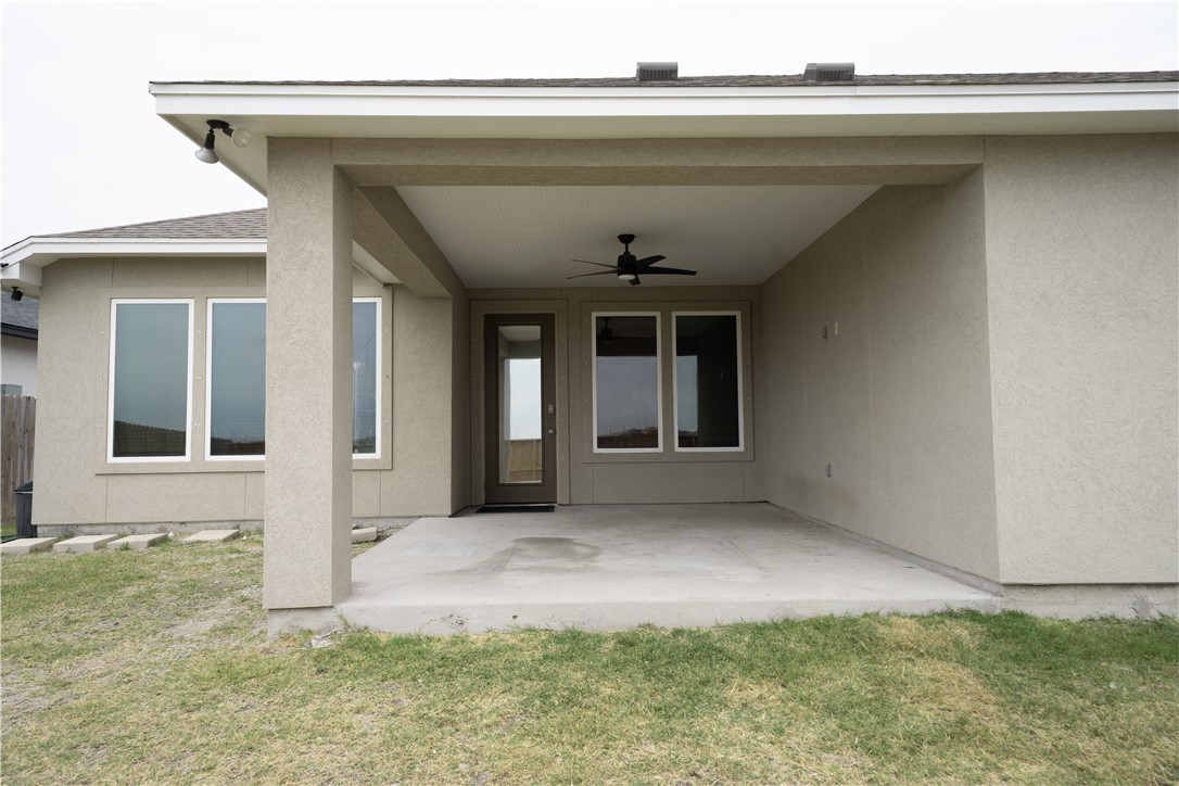 1409 Sansa St Property Photo 39