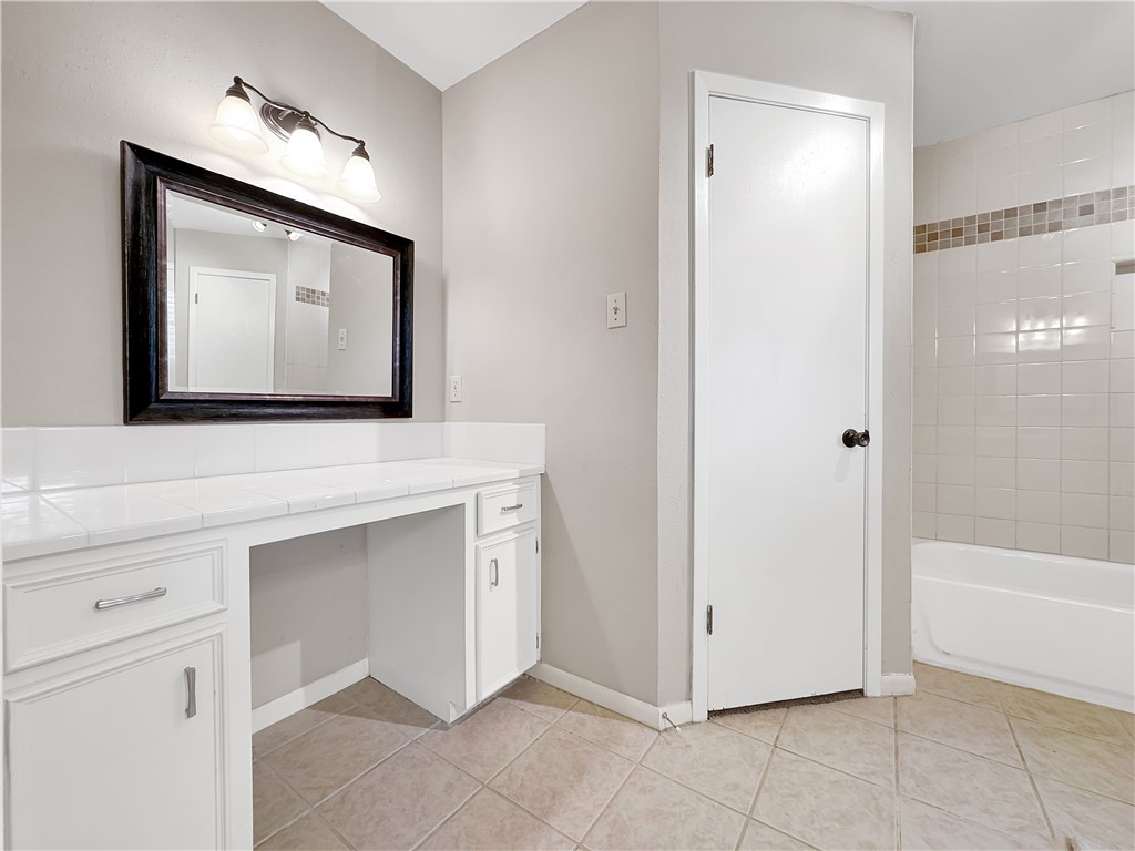 4605 Greensboro Dr Property Photo 21