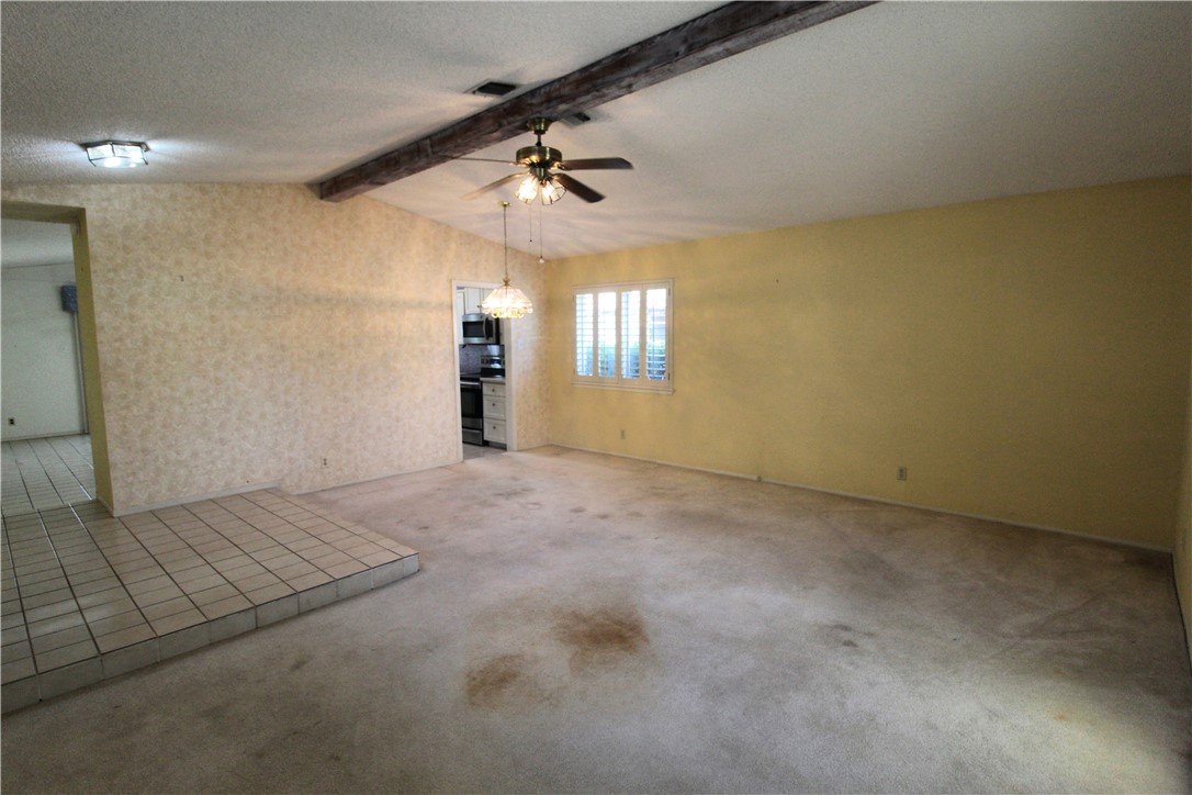 4915 Rockhurst St Property Photo 3