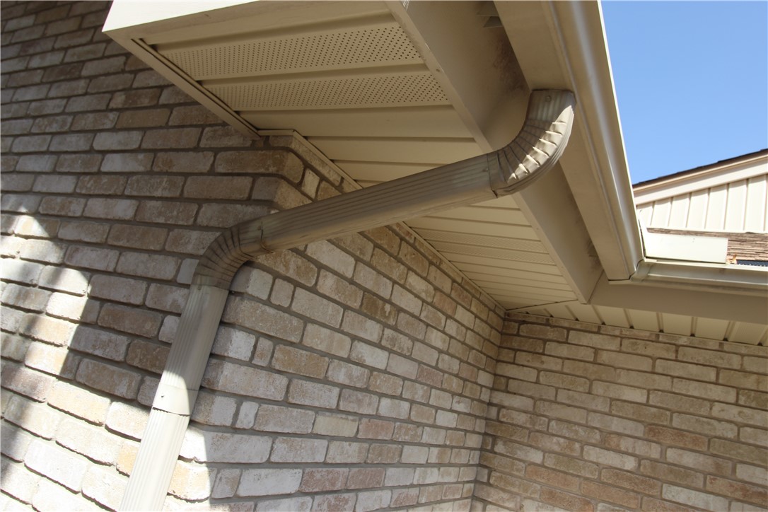 4915 Rockhurst St Property Photo 25