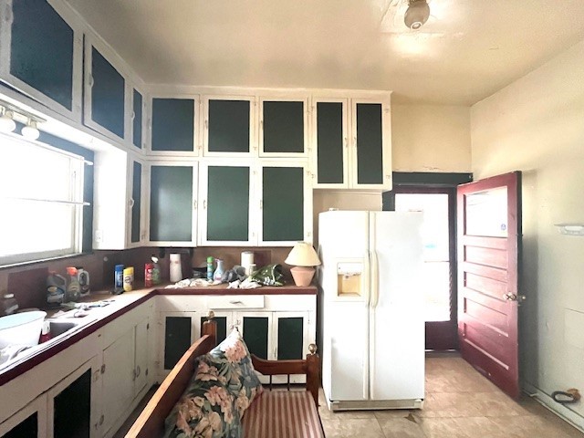 206 Hinton St Property Photo 14