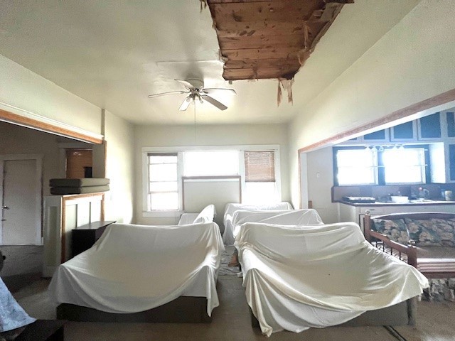 206 Hinton St Property Photo 16