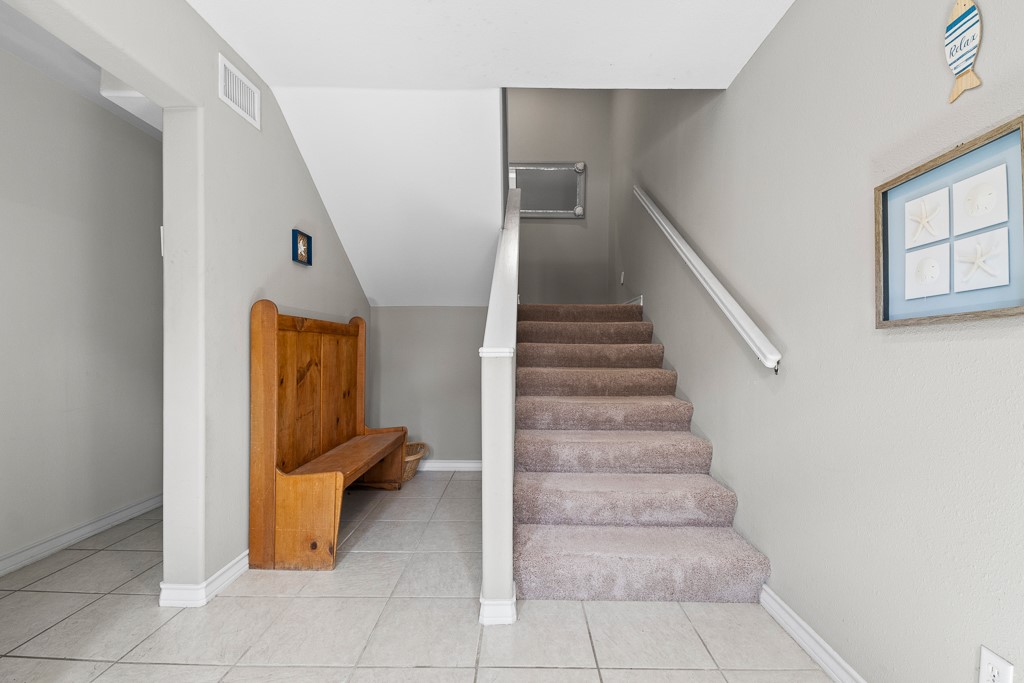 718 Crown Harbor Dr Property Photo 12