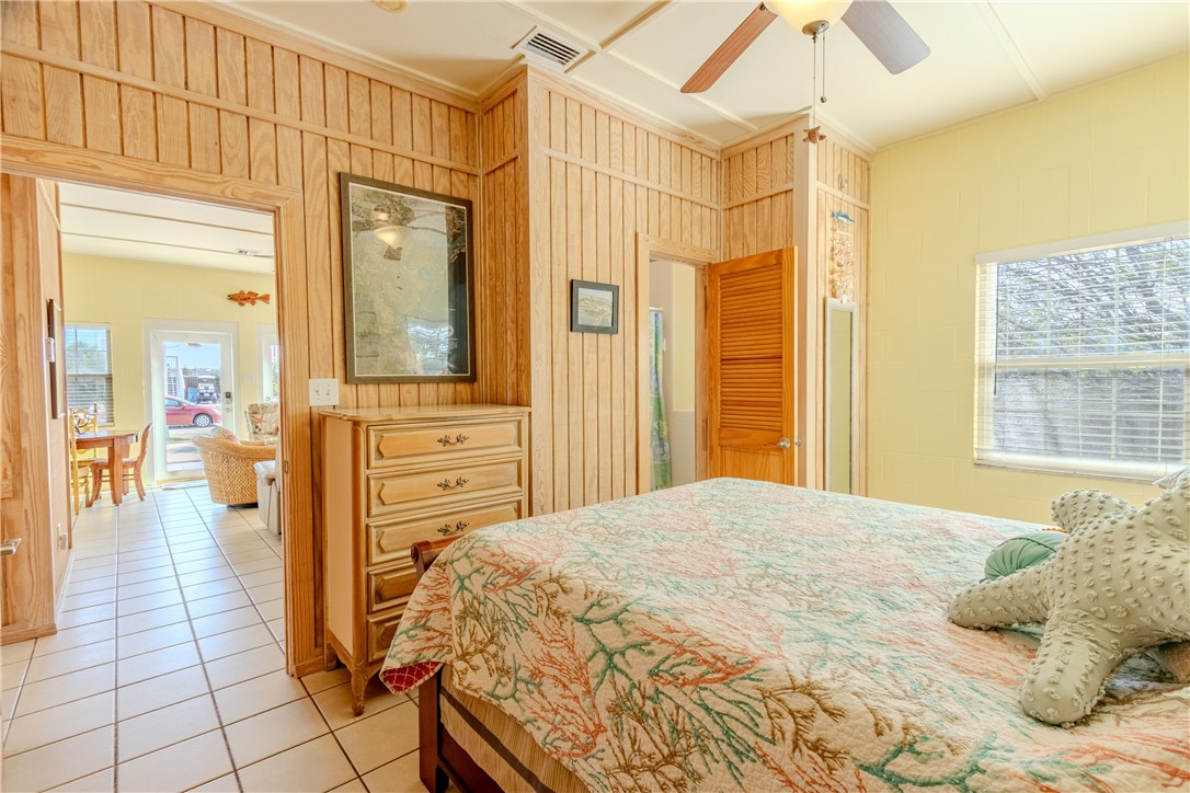 609 W Avenue A Property Photo 12