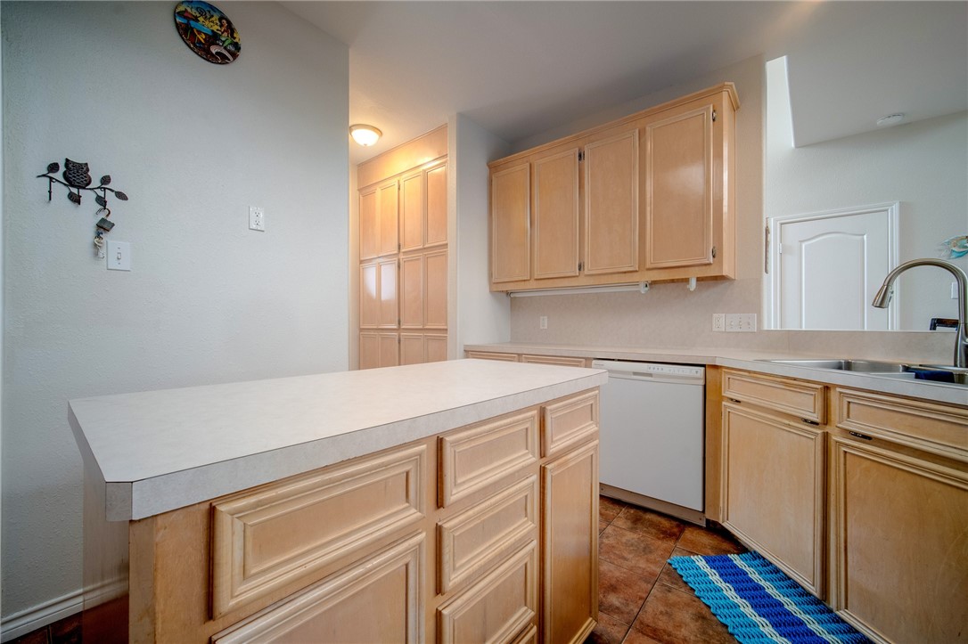 15349 Key Largo Ct Property Photo 14