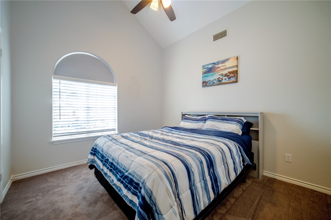 15349 Key Largo Ct Property Photo 18
