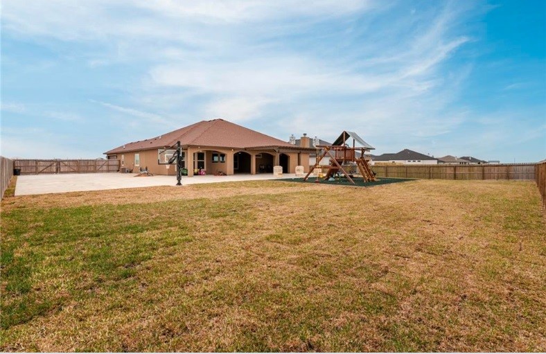 2013 Magnolia Falls Dr Property Photo 35