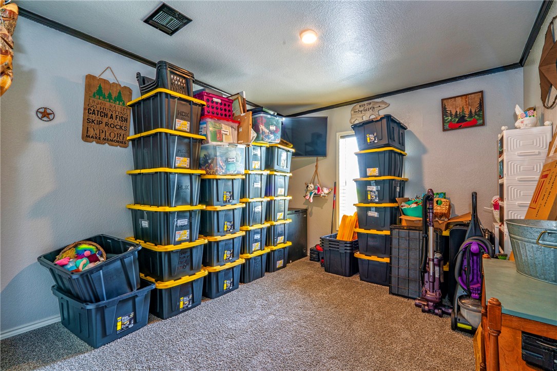 527 Cr-303 Property Photo 24