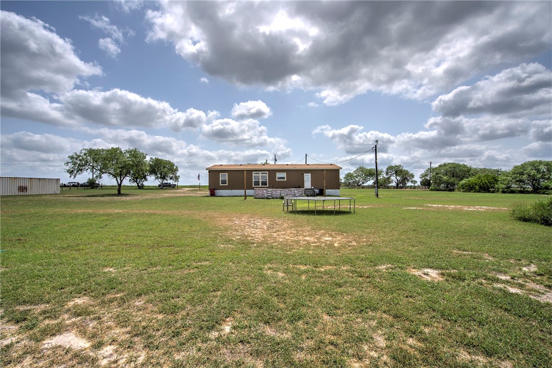 527 Cr-303 Property Photo 27