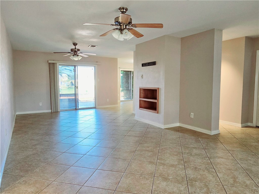 3338 Bali Dr Property Photo 5