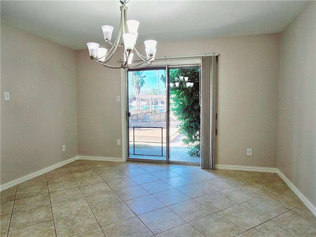 3338 Bali Dr Property Photo 9