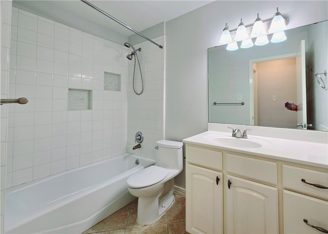 3338 Bali Dr Property Photo 17