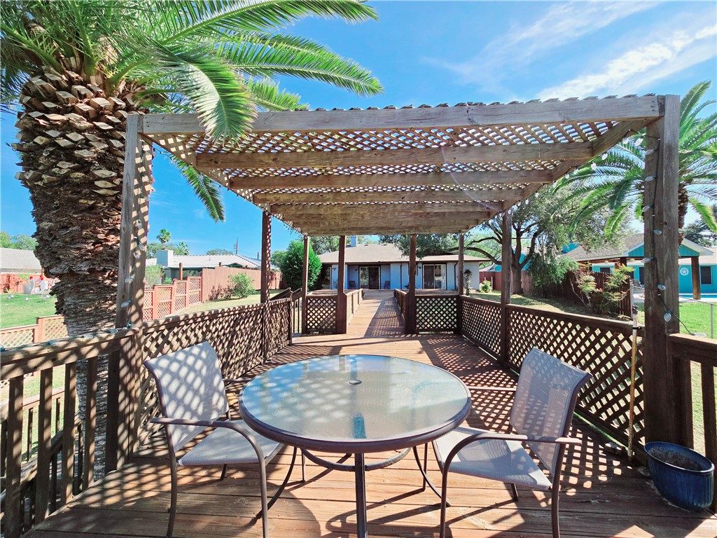 3338 Bali Dr Property Photo 22