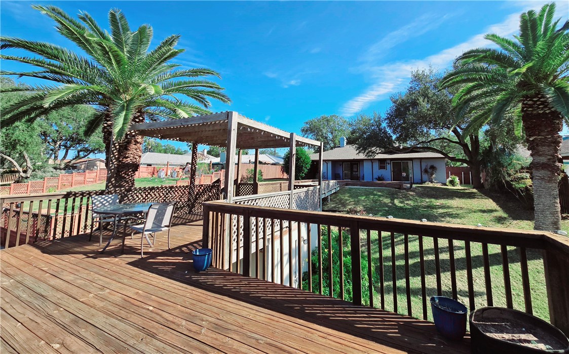 3338 Bali Dr Property Photo 24