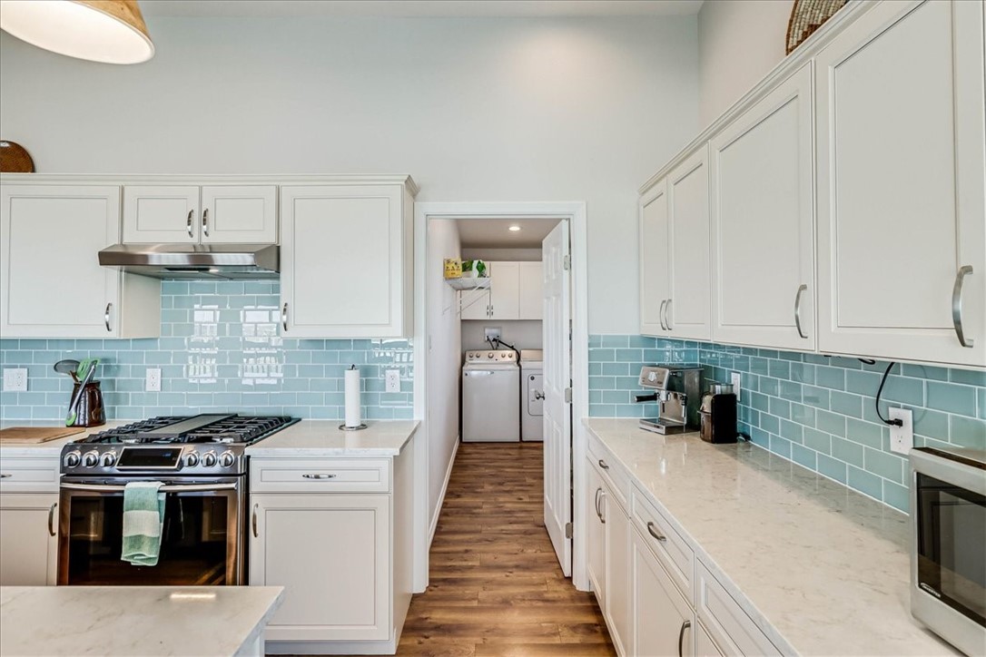 127 Channelview Property Photo 11