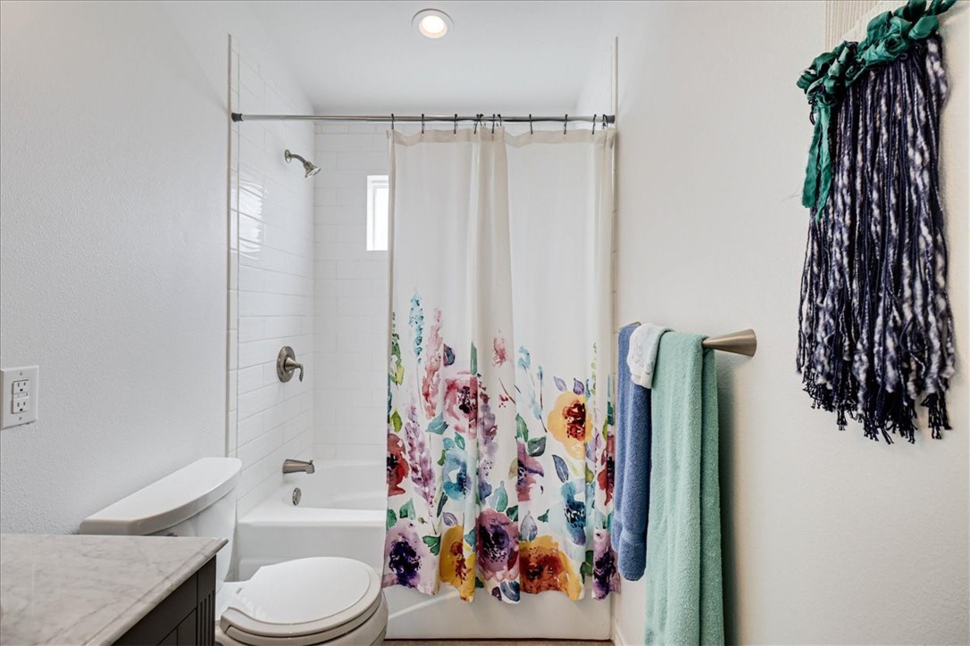 127 Channelview Property Photo 17