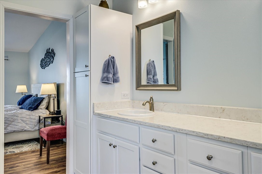 127 Channelview Property Photo 27