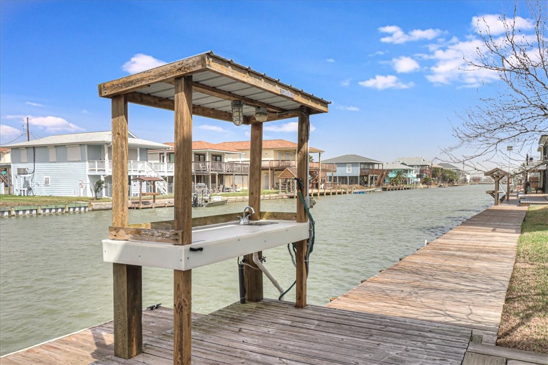127 Channelview Property Photo 33