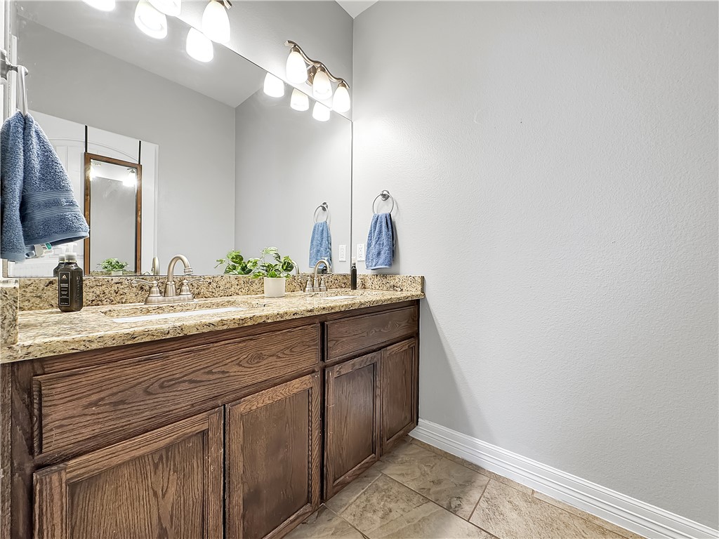 3845 Pennine Way Property Photo 18