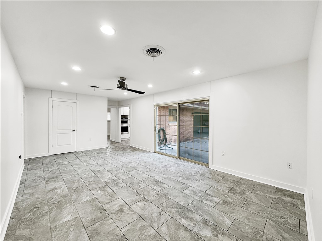 4638 Wilma Dr Property Photo 11