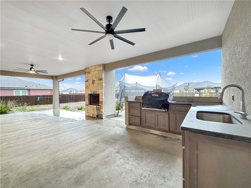 1357 Lion Heart Ct Property Photo 36