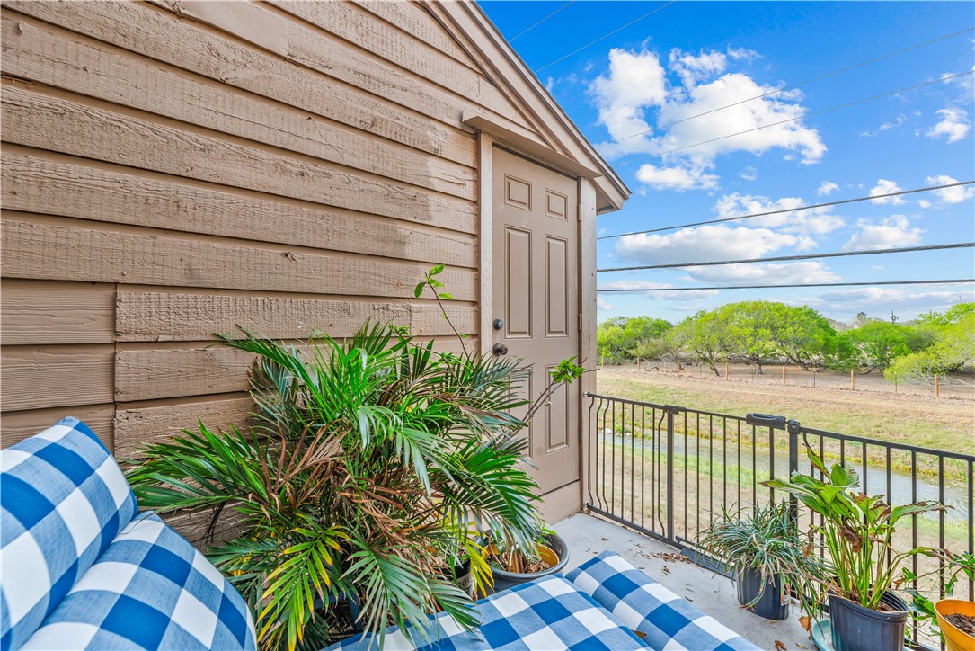 7122 Premont Dr H202 Property Photo 17