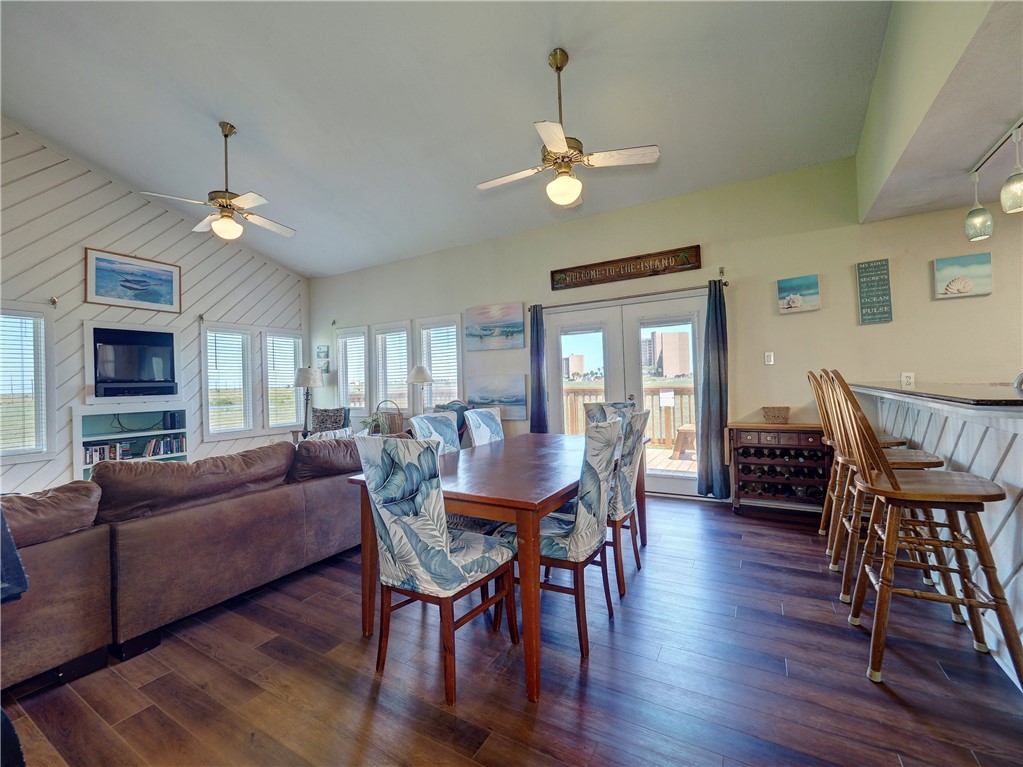 6877 State Highway 361 28 Property Photo 6