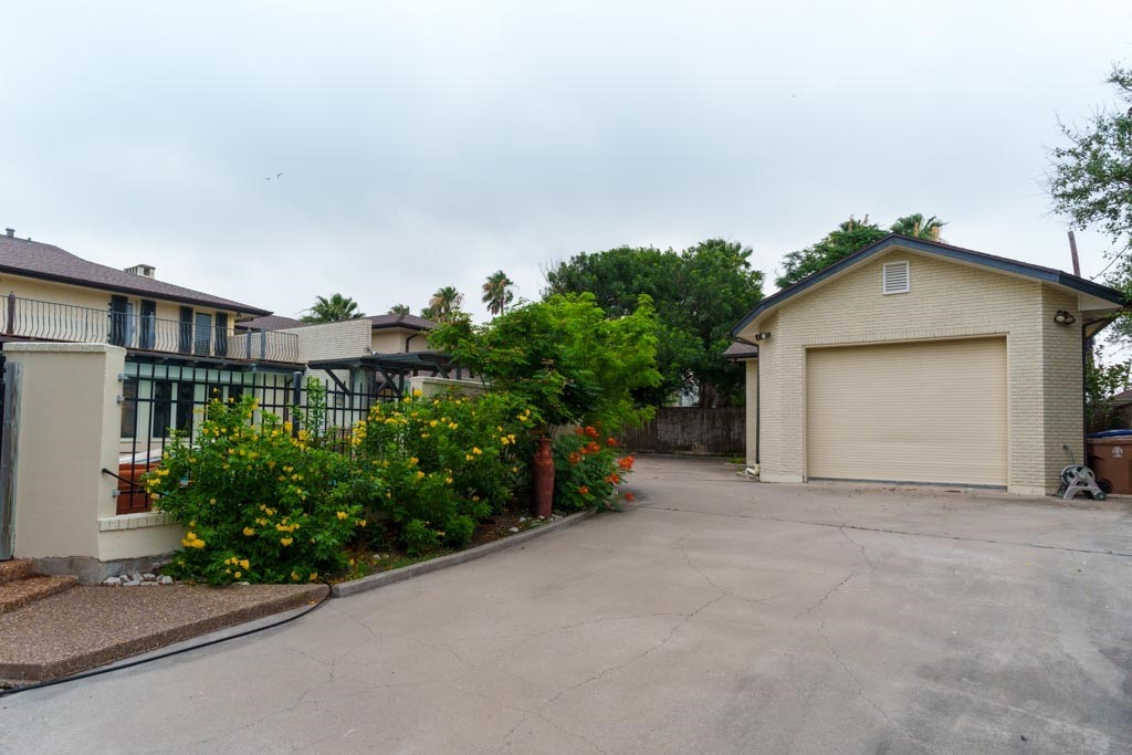 5201 Ocean Dr Property Photo 30