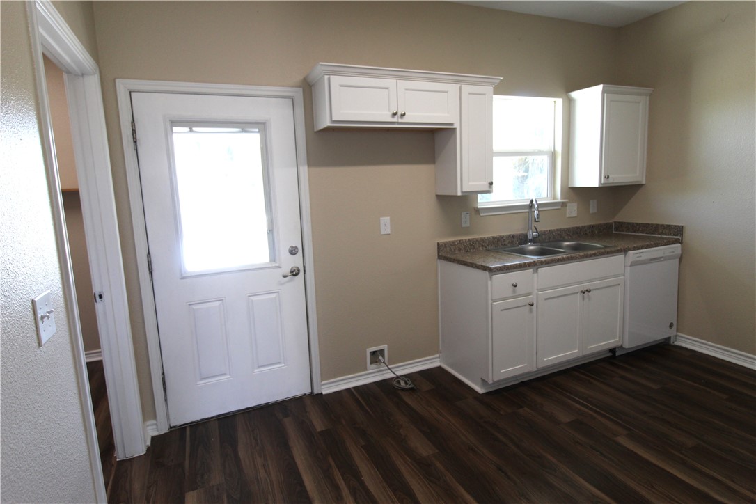 118 Salt Lake Property Photo 24