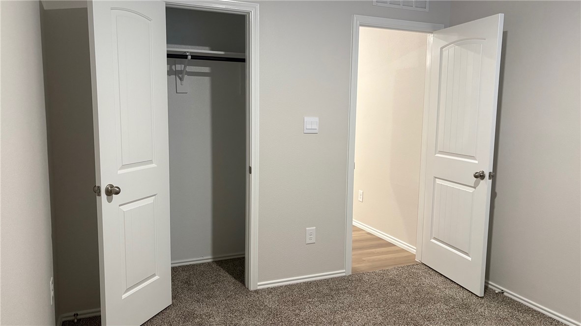 7801 Spiderman Dr Property Photo 6