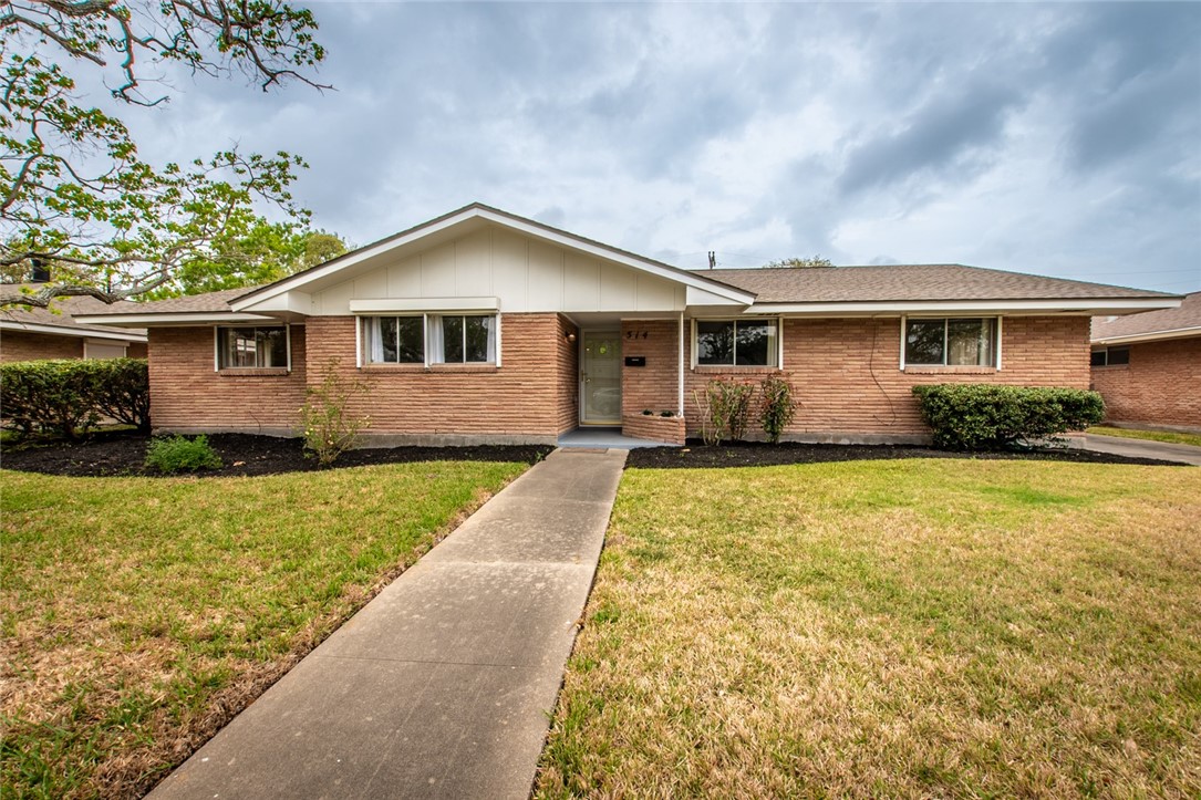 514 Rawleigh Dr Property Photo
