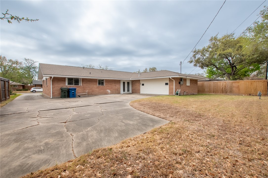 514 Rawleigh Dr Property Photo 29