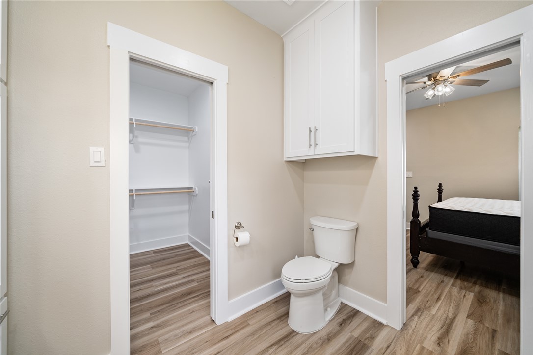 738 Crown Harbor Property Photo 22