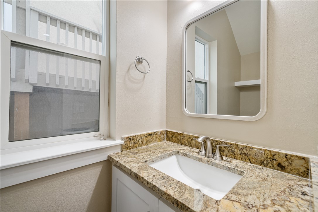 738 Crown Harbor Property Photo 25