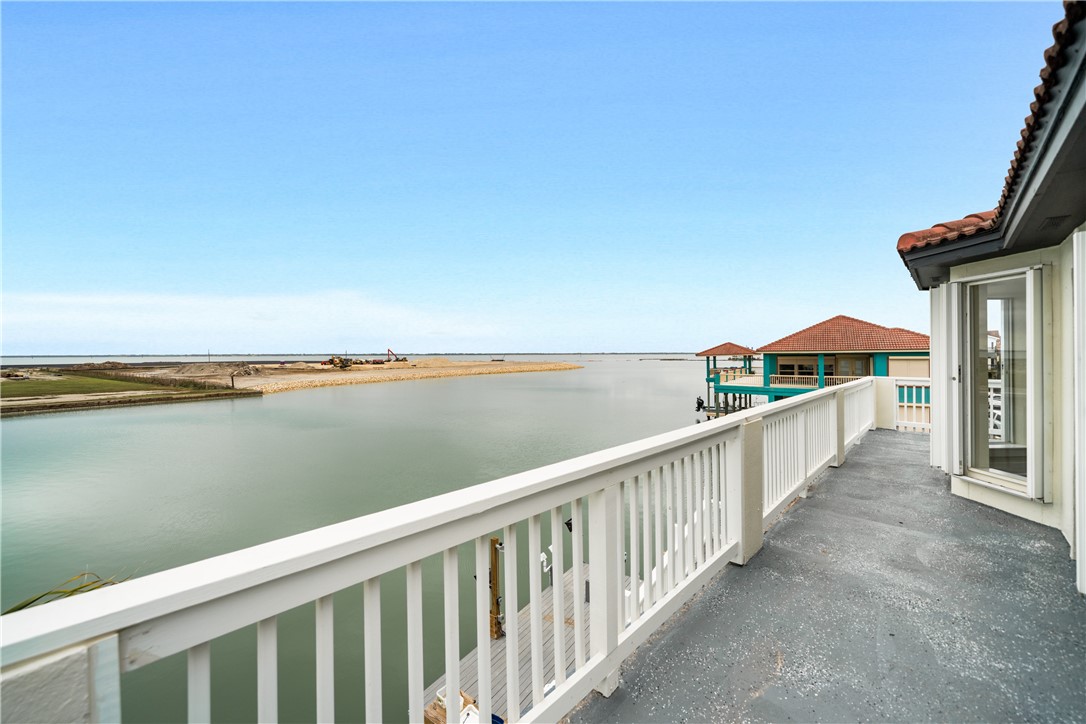 738 Crown Harbor Property Photo 31