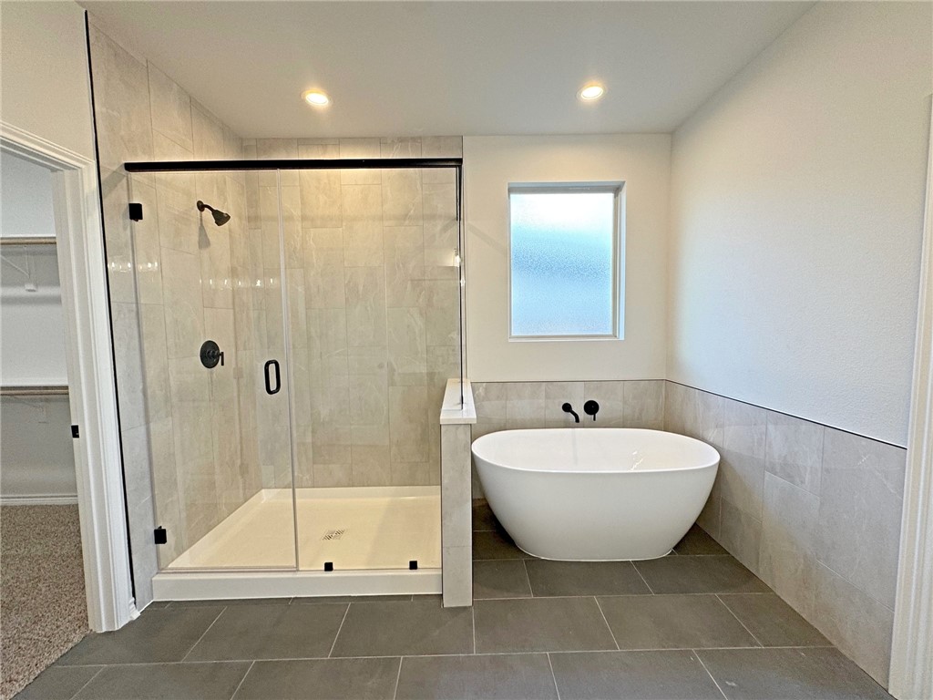 9502 Spanish Oak Dr Property Photo 24