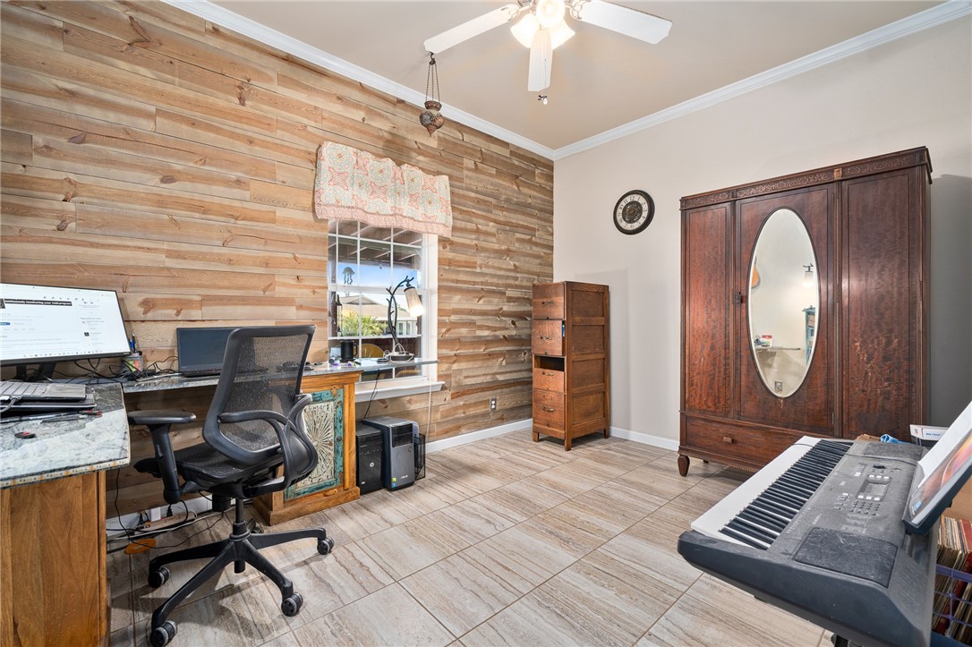 115 Copano Cove Road Property Photo 34