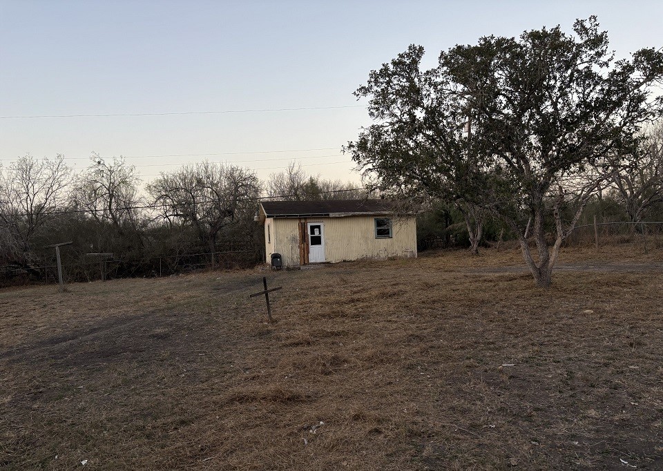24262 Cr 738 Property Photo 21