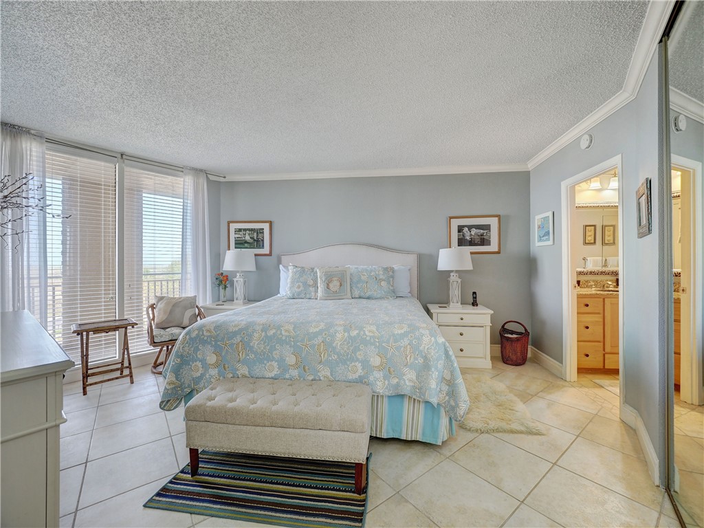 6649 Seacomber Dr 408 Property Photo 21
