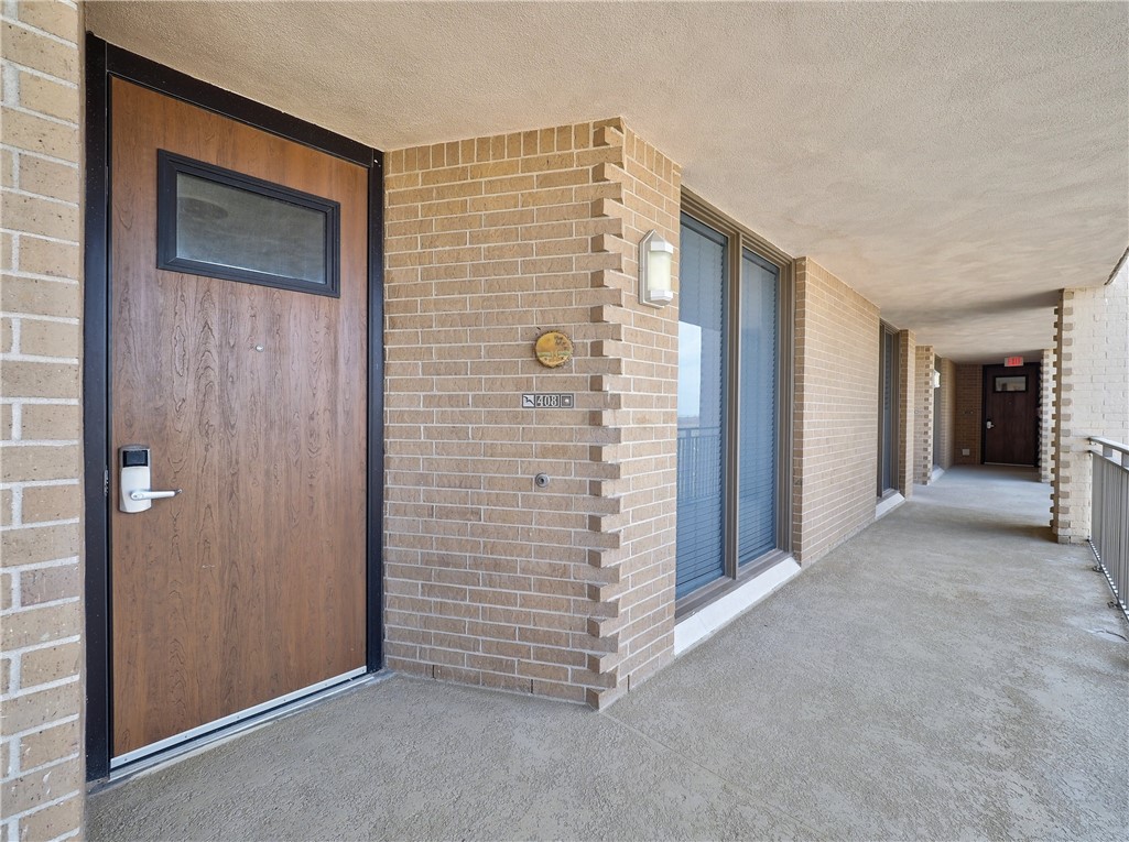 6649 Seacomber Dr 408 Property Photo 24