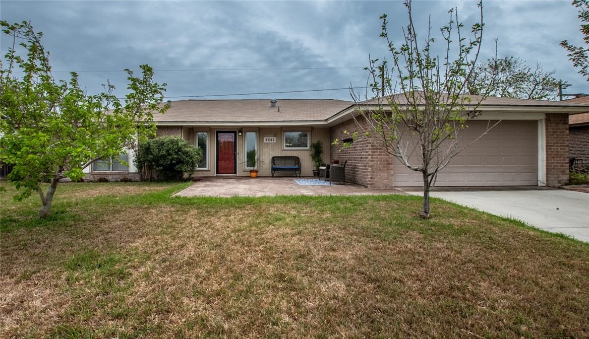 1242 Memorial Pkwy Property Photo