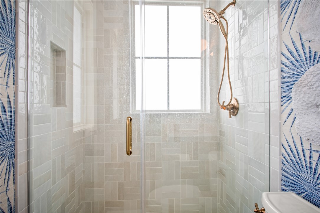 200 Ice Water Property Photo 21