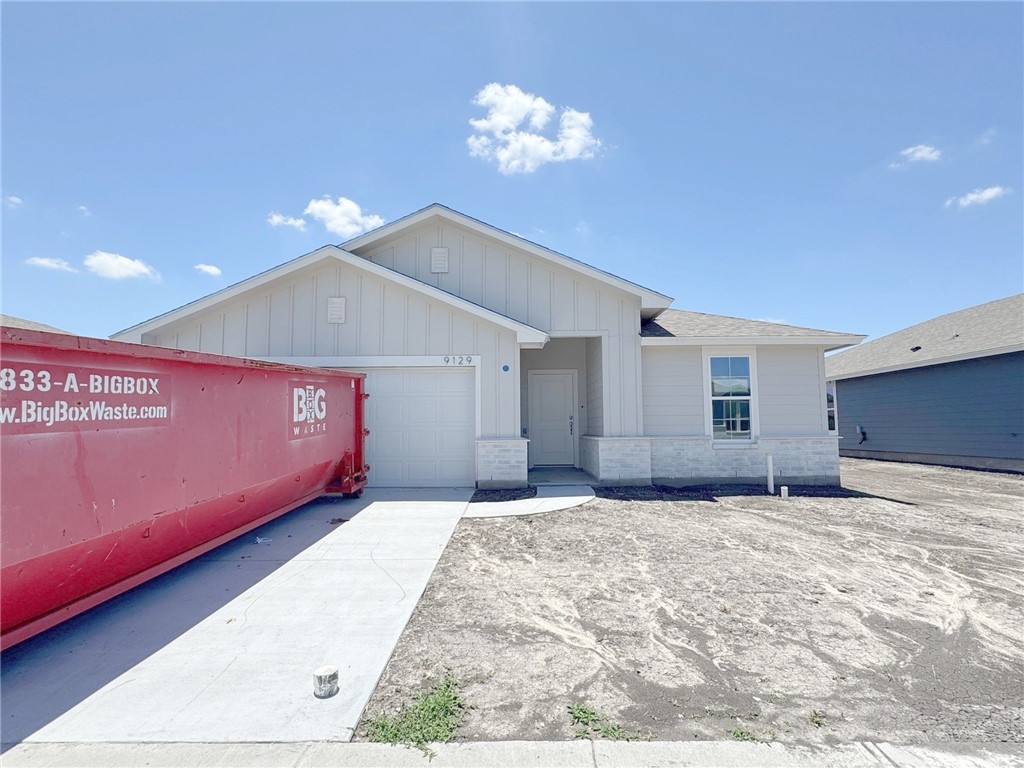 9129 Neena Dr Property Photo 1
