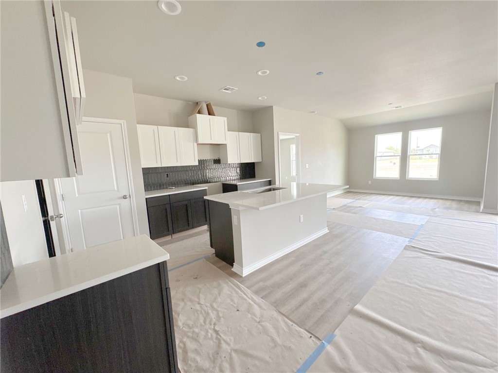 9129 Neena Dr Property Photo 8
