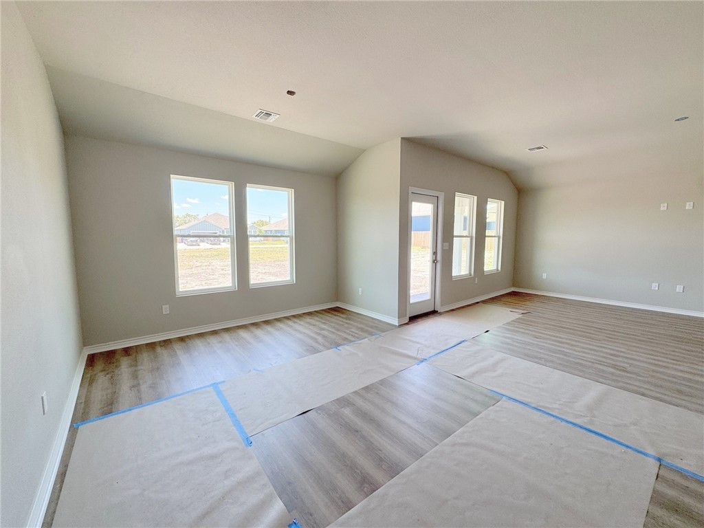 9129 Neena Dr Property Photo 15